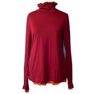 Athleta long sleeve double layer turtle neck ruffle hems maroon and orange